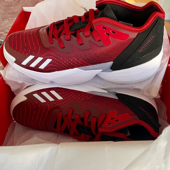 Adidas D.O.N. Issue 4 Men’s Basketball Shoes Size 11 Red NIB - Picture 1 of 6